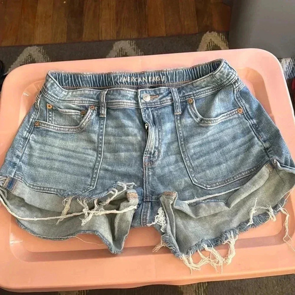 American Eagle Outfitters Pants - Women’s American eagle shorts